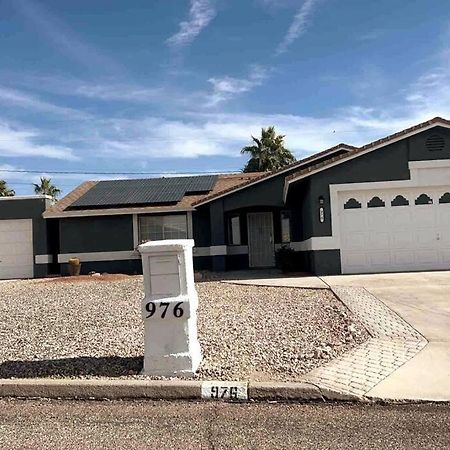 Spacious Getaway! Pool, Spa, Sleeps 9 Lake Havasu City Exterior photo
