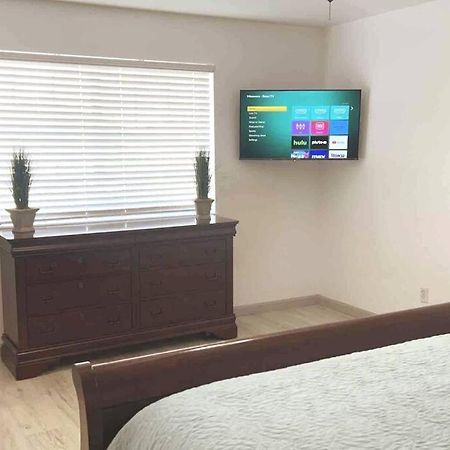 Spacious Getaway! Pool, Spa, Sleeps 9 Lake Havasu City Exterior photo